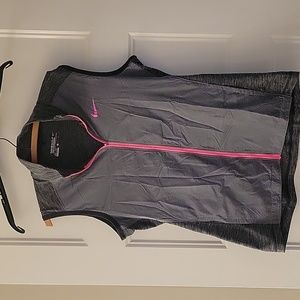 Nike Golf lightweight vest size medium
